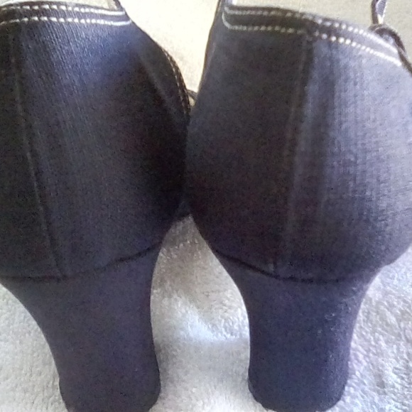 Prada Vero Cuoio Teat Blue Ankle Strap Spool Heel - Picture 5 of 8